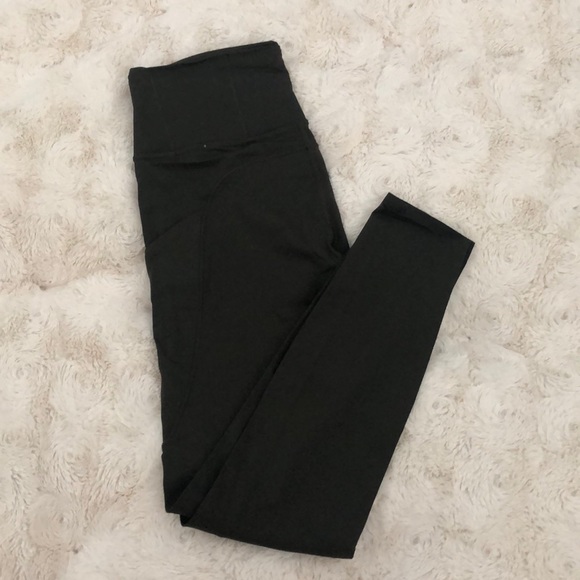 SOLD Lululemonn fast and free 25” nonreflective - Picture 1 of 3